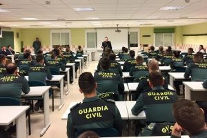 El Arzobispo Castrense visita a sus diocesanos en Baeza