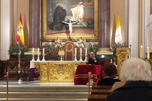 El Arzobispo Castrense impone la Ceniza como inicio de la Cuaresma