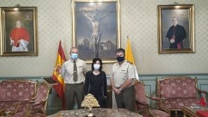 Jacqueline Hokayem, asistente social de Cáritas de Líbano visita el Arzobispado Castrense.