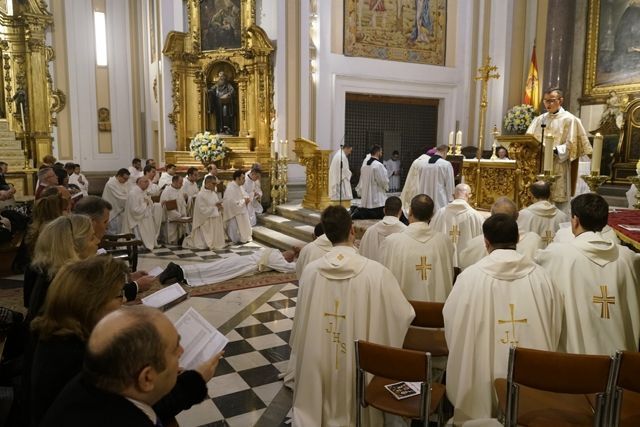 Ordenación presbiteral en la Iglesia Catedral de las Fuerzas Armadas