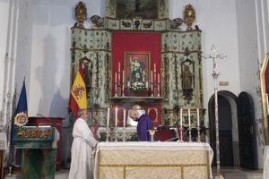 Santa Misa por todos los Fieles Difuntos de la Hermandad de Nuestra Señora de los Desemparados
