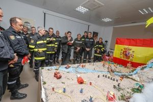 Bendición y Concurso de belenes en la UME