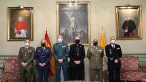El Arzobispo Castrense recibe a Suboficiales Mayores de las Fuerzas Armadas y de la Guardia Civil