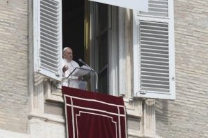 PAPA FRANCISCO ÁNGELUS Plaza de San Pedro Domingo, 13 de febrero de 2022