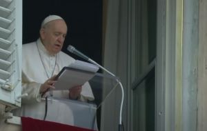 PAPA FRANCISCO ÁNGELUS Plaza de San Pedro Domingo, 20 de febrero de 2022