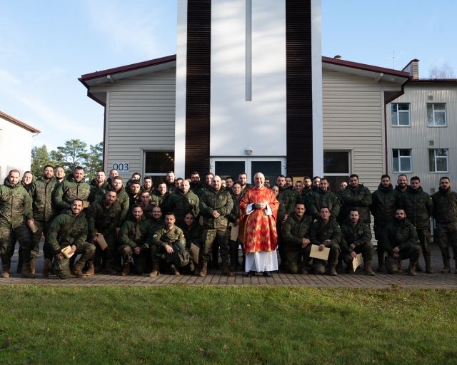 Confirmaciones en la Base Militar de Adazi. Letonia
