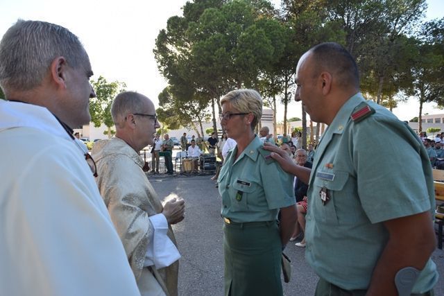 Confirmaciones de militares, guardias civiles y policía nacional en la Brigada de La Legión