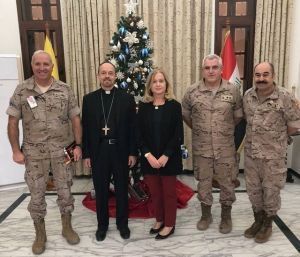 El Nuncio Apostólico en Irak visita al contingente español