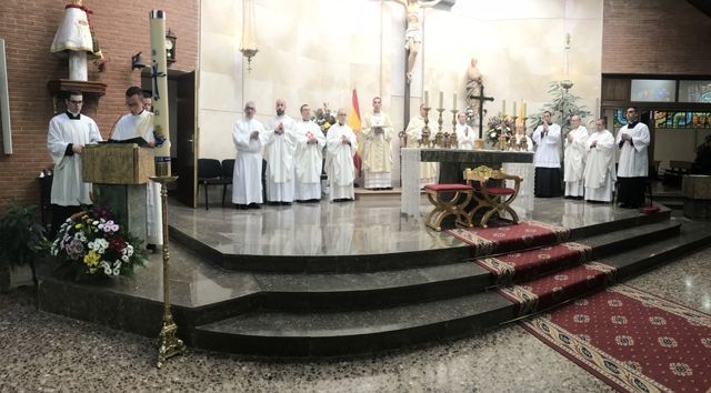 Toma de posesión del nuevo párroco de Santa María de la Dehesa