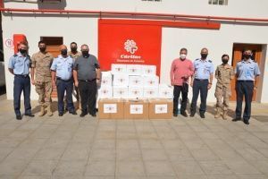 El Ejército del Aire colabora con Cáritas Diocesana de Canarias