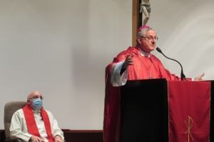 Bautizos y Confirmaciones en la Academia General Básica de Suboficiales administrados por el Arzobispo de la Seu d’Urgell