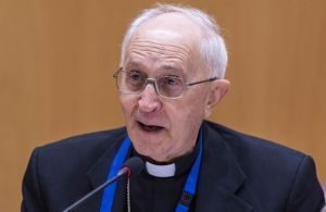 Cardenal Filoni