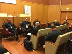 Roma. Tarde de trabajo en grupos y celebración de la Eucaristía